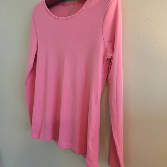 4/$15 SALE White Stag | Bundle Set of 2 Scoop neck Blue Pink Small Blouse - Picture 3 of 9